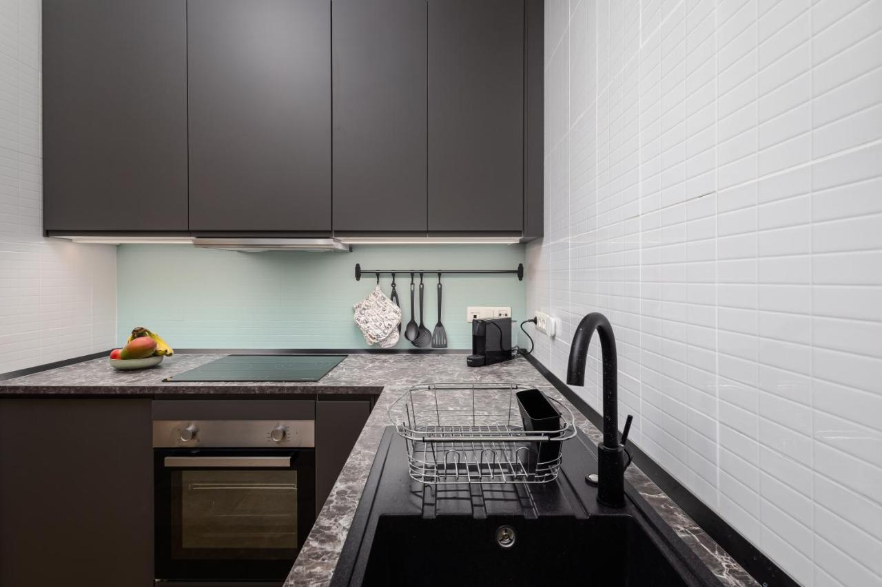 Central Studio Apartment Малага Екстер'єр фото