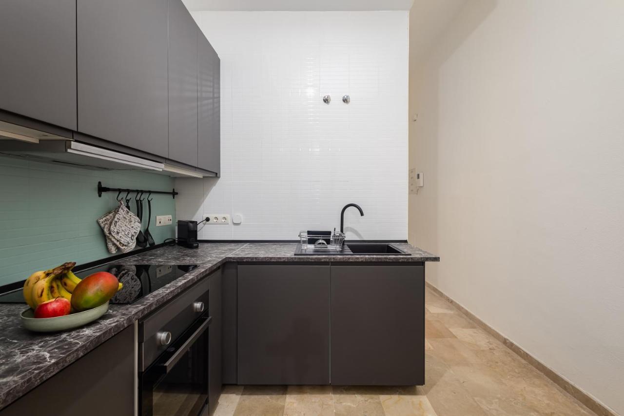 Central Studio Apartment Малага Екстер'єр фото